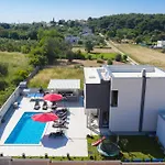 Villa Edis